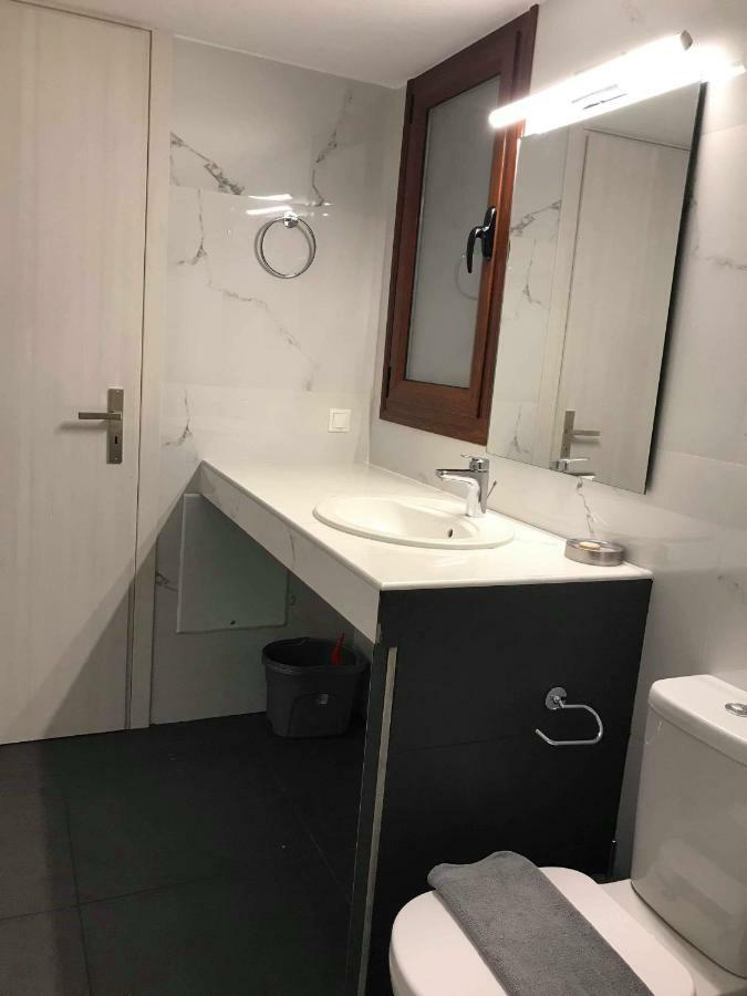 Light Blue Studios 2 Poúlithra المظهر الخارجي الصورة